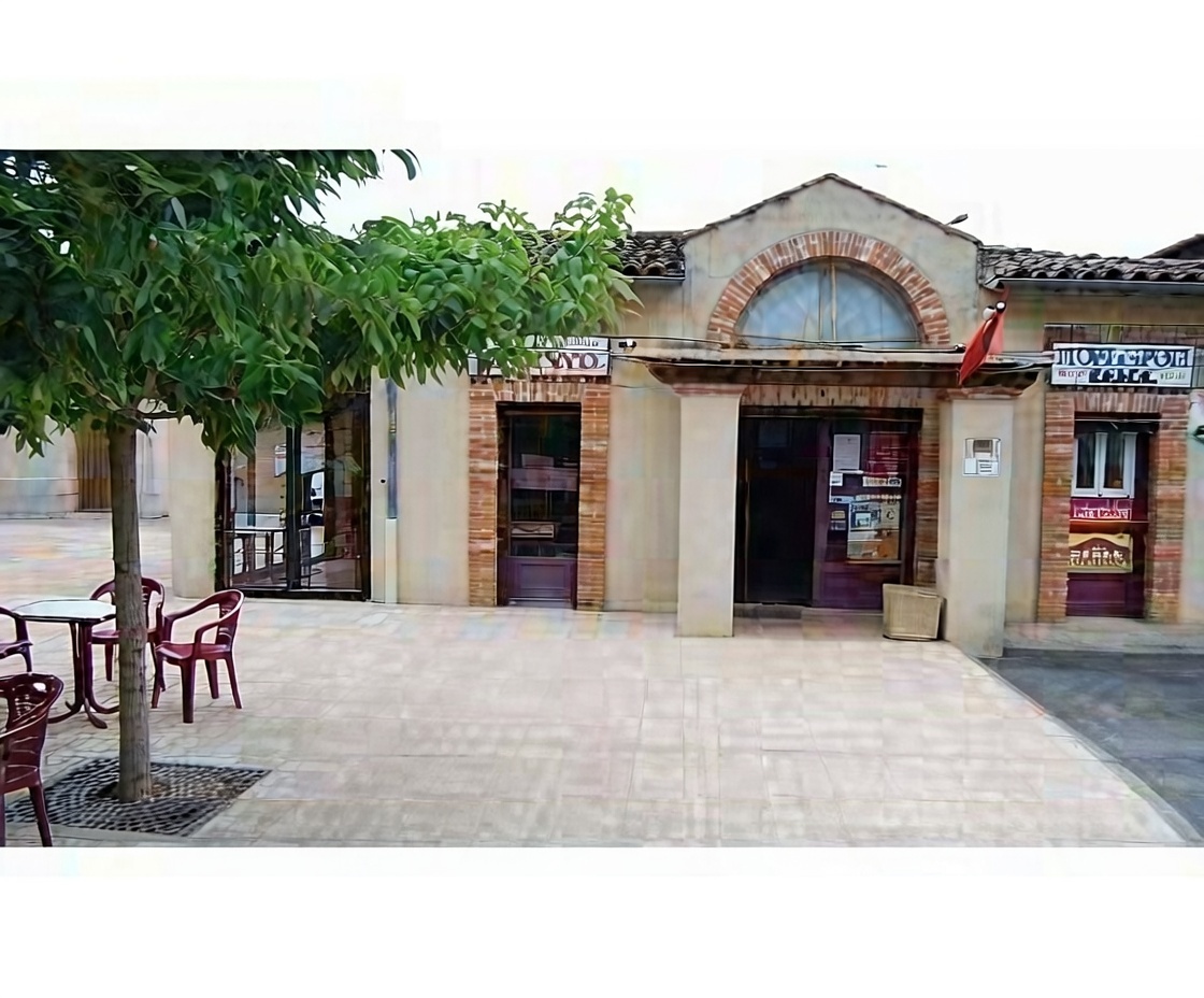 Un bar à vendre trouvé sur Kivoki