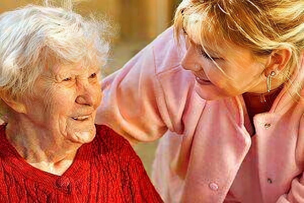 Les retraités dépendants peuvent bénéficier du CESU accueil familial